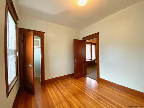 1122 Forest Rd, Schenectady, NY 12303 photo 17
