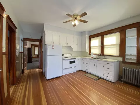 1122 Forest Rd, Schenectady, NY 12303 photo 4