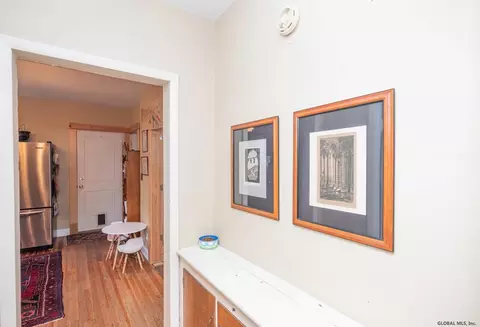 814 Hampton Ave, Schenectady, NY 12309 photo 14