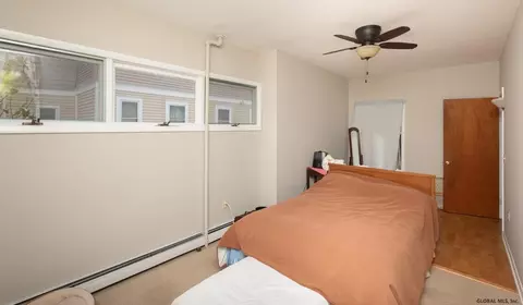 814 Hampton Ave, Schenectady, NY 12309 photo 34