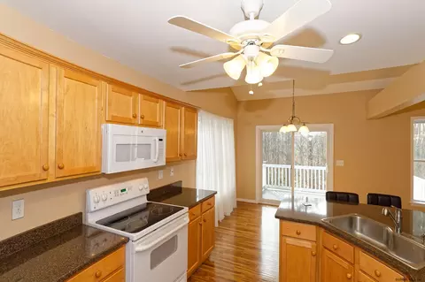 36 Aster Dr, Rexford, NY 12148 photo 23