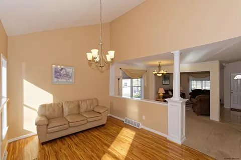 36 Aster Dr, Rexford, NY 12148 photo 15