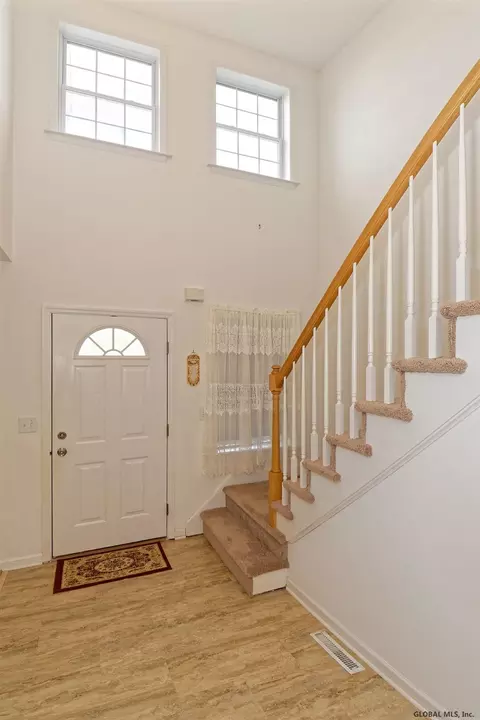 36 Aster Dr, Rexford, NY 12148 photo 3