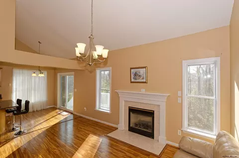 36 Aster Dr, Rexford, NY 12148 photo 13