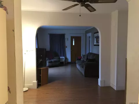 80 Starr Ave, Schenectady, NY 12304 photo 7