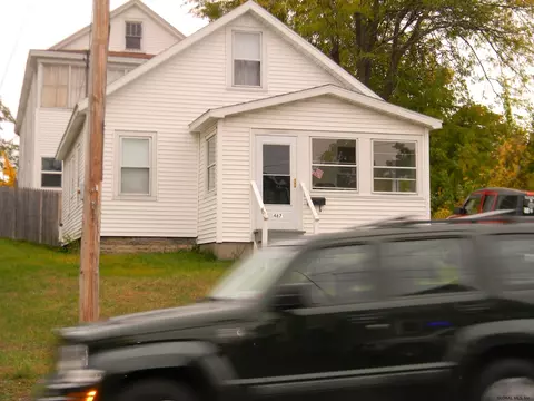 492 Twelfth St, Schenectady, NY 12306 photo 4