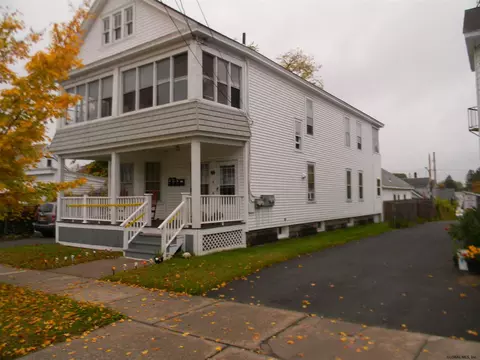 492 Twelfth St, Schenectady, NY 12306 photo 2
