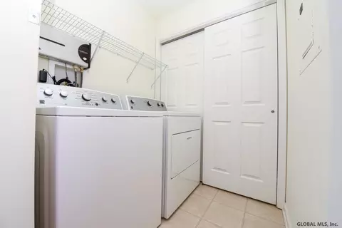 2000-24 Curry Rd #24, Schenectady, NY 12303 photo 11