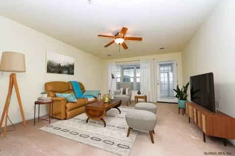 2000-24 Curry Rd #24, Schenectady, NY 12303 photo 5