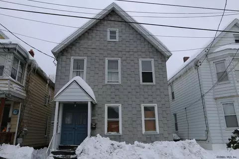 1529 Devine St, Schenectady, NY 12308 photo 1