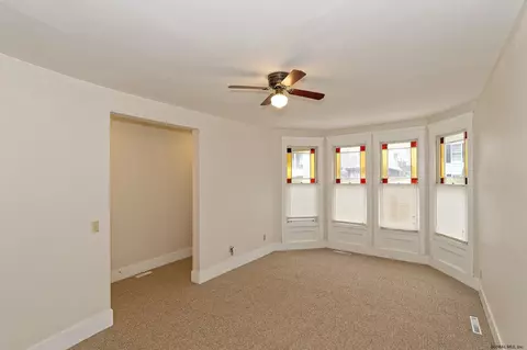 756 Eastern Ave, Schenectady, NY 12308 photo 2