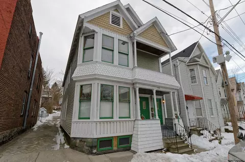 756 Eastern Ave, Schenectady, NY 12308 photo 1