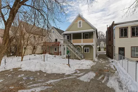 756 Eastern Ave, Schenectady, NY 12308 photo 16