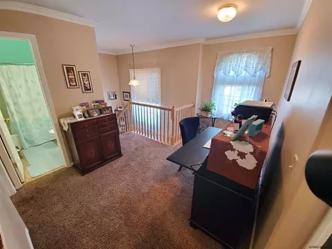 1118 Dianne Ct, Schenectady, NY 12303 photo 17