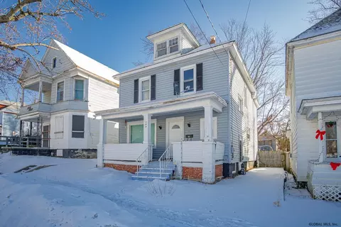 144 Division St, Schenectady, NY 12304 photo 3