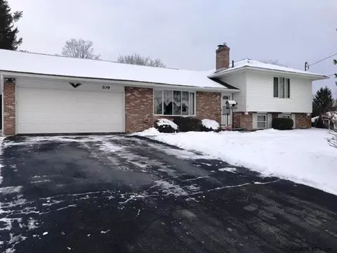 109 Anthony Cir, Cobleskill, NY 12043 photo 1