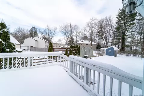 6 William Paca Ct, Glenmont, NY 12077 photo 28