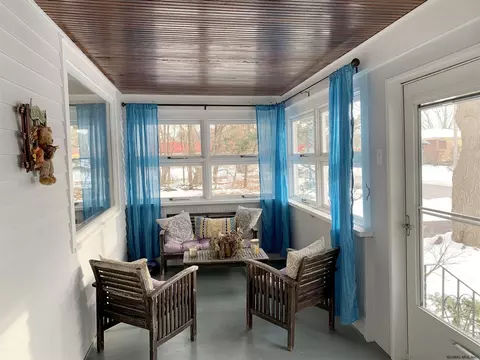 3 York Rd, Schenectady, NY 12302 photo 6