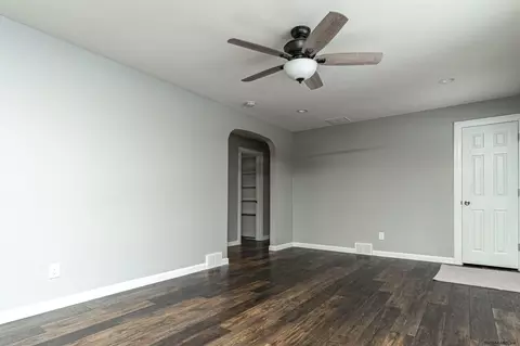 1921 Highland Ave, Schenectady, NY 12308 photo 3