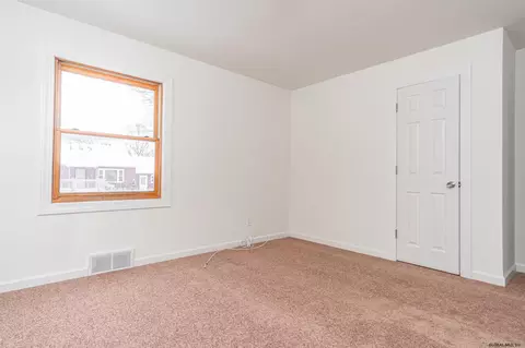 1921 Highland Ave, Schenectady, NY 12308 photo 12