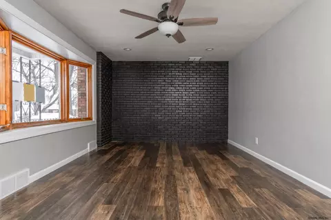 1921 Highland Ave, Schenectady, NY 12308 photo 5