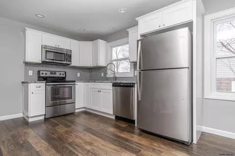 1921 Highland Ave, Schenectady, NY 12308 photo 8