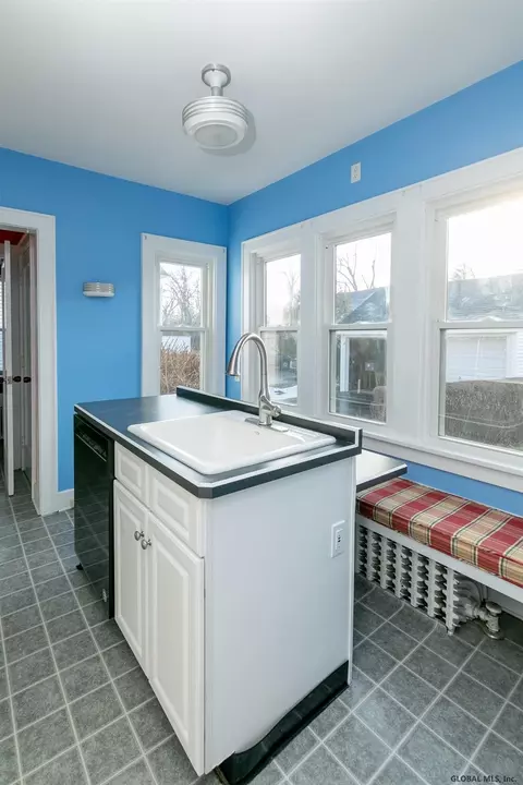 29 Euclid Ave, Delmar, NY 12054 photo 15