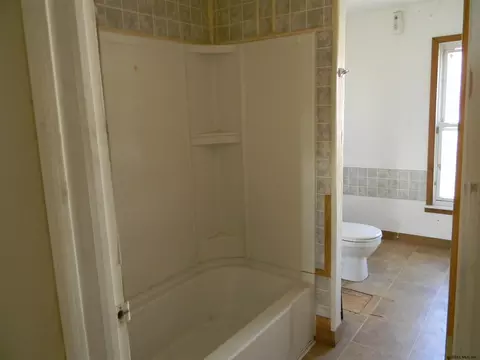 238 Bradford Rd, Schenectady, NY 12304 photo 25