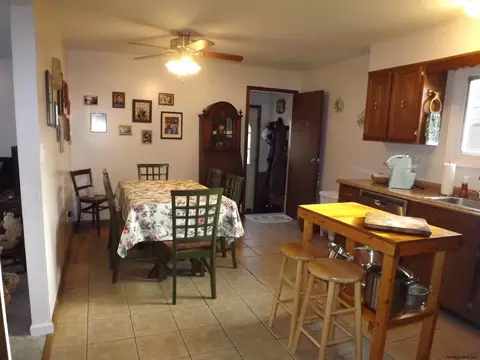 62 Fullerton Ave, Schenectady, NY 12304 photo 9