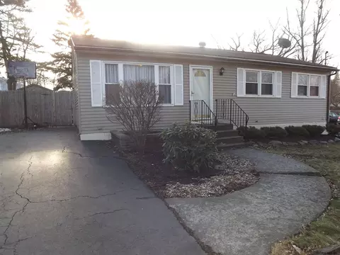 62 Fullerton Ave, Schenectady, NY 12304 photo 1