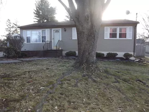 62 Fullerton Ave, Schenectady, NY 12304 photo 2