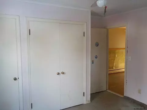 2034 Gray St, Schenectady, NY 12306 photo 25