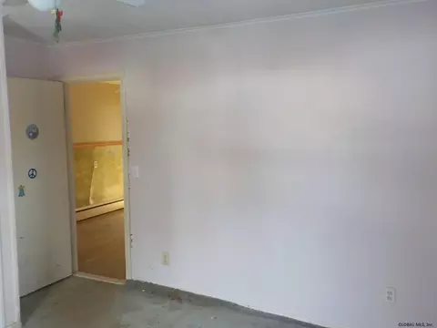 2034 Gray St, Schenectady, NY 12306 photo 26