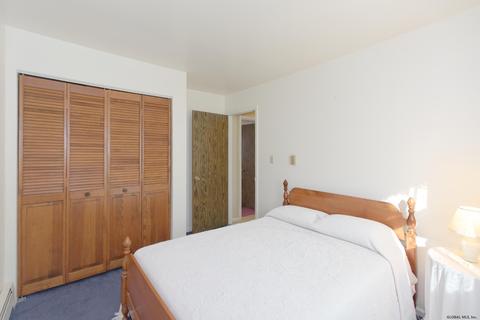 122 Sylvia Ln, Schenectady, NY 12306 photo 20