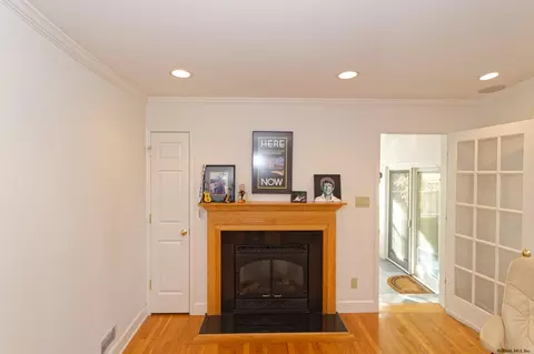 120 Salisbury Rd, Delmar, NY 12054 photo 17