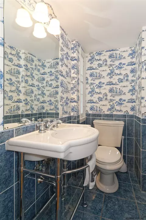120 Salisbury Rd, Delmar, NY 12054 photo 38