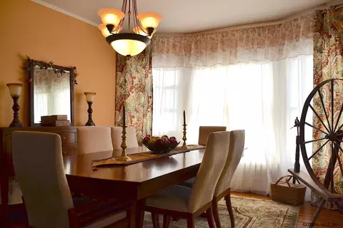 22 Hawthorne Ave, Troy, NY 12180 photo 10