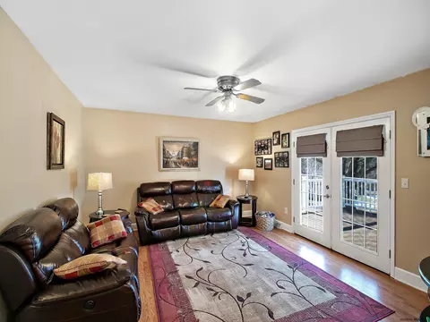 304 Dawn Dr, Schenectady, NY 12306 photo 12