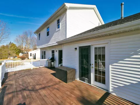 304 Dawn Dr, Schenectady, NY 12306 photo 30
