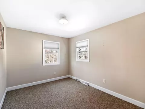 304 Dawn Dr, Schenectady, NY 12306 photo 22