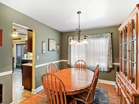 304 Dawn Dr, Schenectady, NY 12306 photo 6