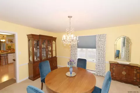 235 Marriott Ave, Schenectady, NY 12304 photo 14