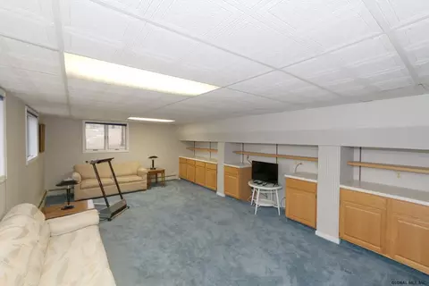 235 Marriott Ave, Schenectady, NY 12304 photo 30