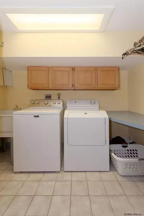 235 Marriott Ave, Schenectady, NY 12304 photo 34