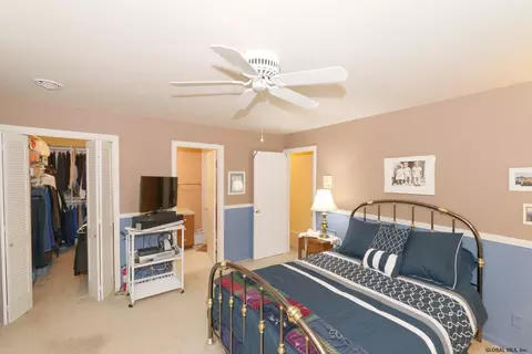 235 Marriott Ave, Schenectady, NY 12304 photo 36
