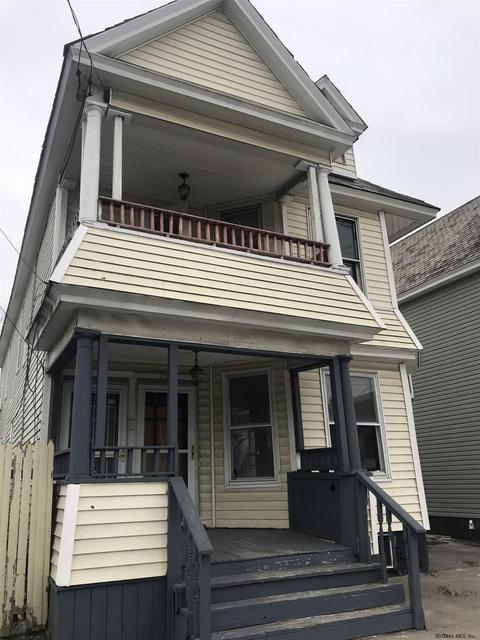 234 Mcclellan St, Schenectady, NY 12304 photo 1