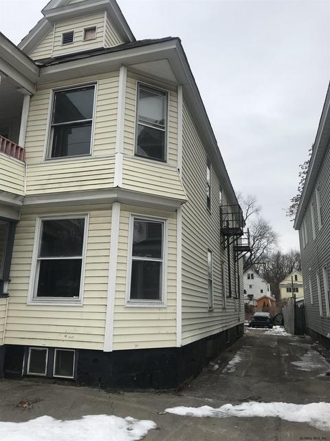 234 Mcclellan St, Schenectady, NY 12304 photo 3