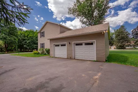1 Willowbrook Rd, Glenville, NY 12302 photo 35