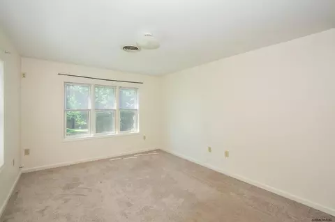 1 Willowbrook Rd, Glenville, NY 12302 photo 20