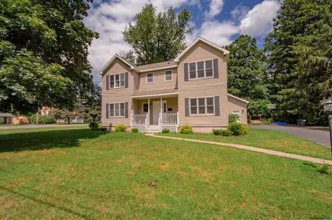 1 Willowbrook Rd, Glenville, NY 12302 photo 3